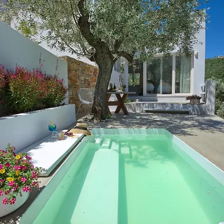Eleon Suites New Isomata Exterior photo